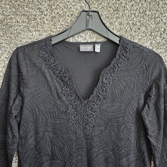 Chicos Top Womens 0 US Small Black Additions‎ V-Neck Embroidered 3/4 Sleeve Tee - Picture 4 of 7